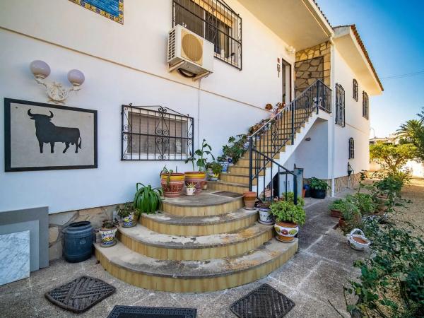 Casa independiente en camino del Sarando