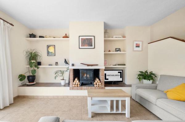 Chalet pareado en avenida Bernia