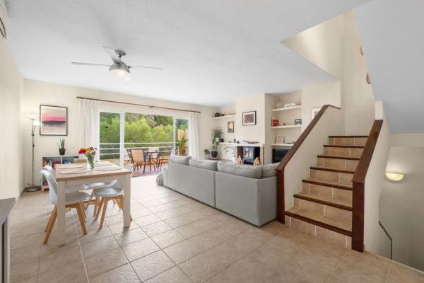 Chalet pareado en avenida Bernia