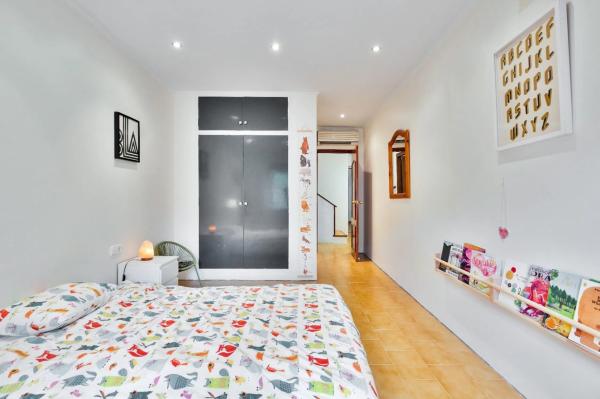 Chalet pareado en avenida Bernia