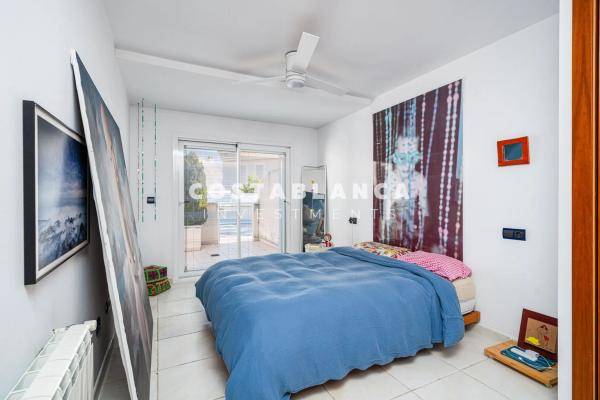 Dúplex en calle de la Trona