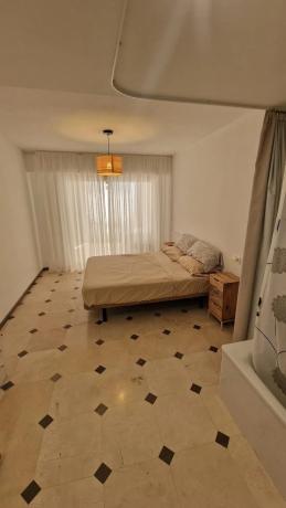 Piso en calle de Valencia