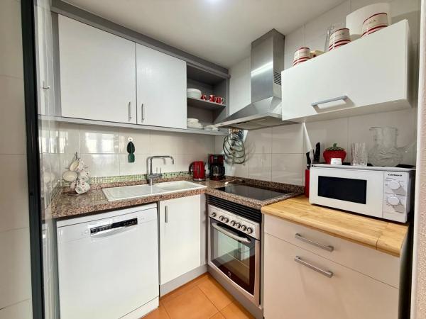 Piso en calle Presidente Adolfo Suárez, 20