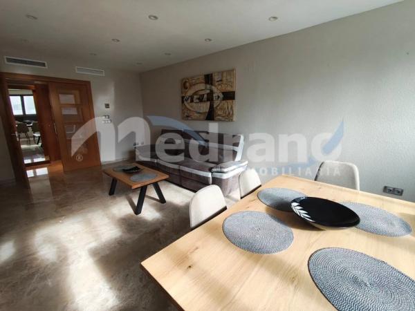 Piso en avenida del Municipi, 12