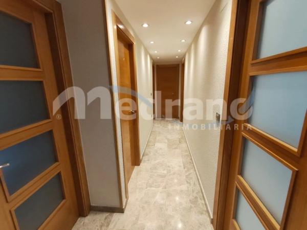 Piso en avenida del Municipi, 12