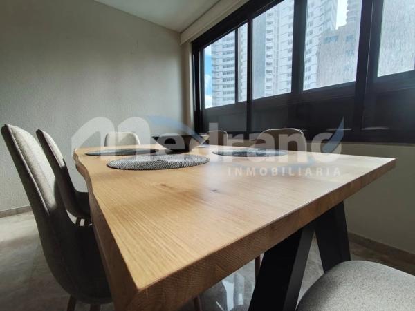 Piso en avenida del Municipi, 12