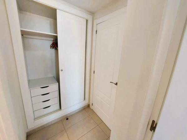 Piso en calle Derramador, 10