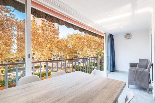 Piso en avenida del Mediterráneo, 53