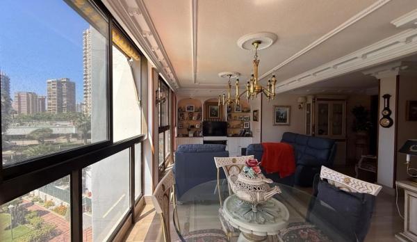 Piso en avenida de Cuenca