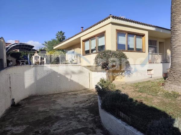 Casa independiente en calle Sorolla, 117