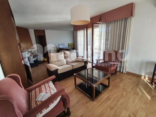 Casa independiente en calle Sorolla, 117