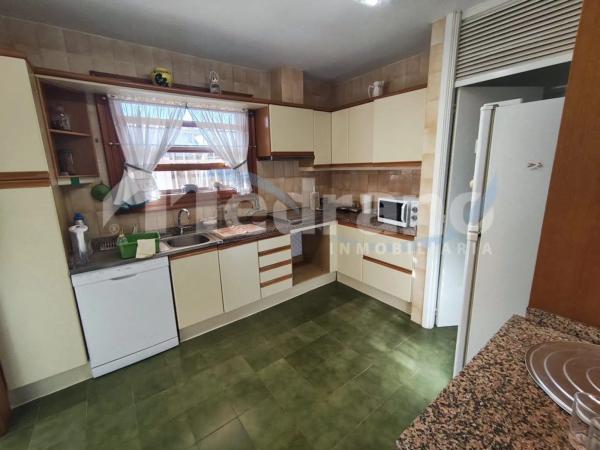 Casa independiente en calle Sorolla, 117