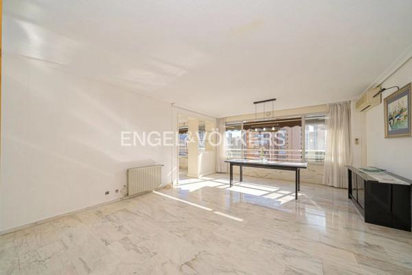 Piso en avenida de Europa, 17