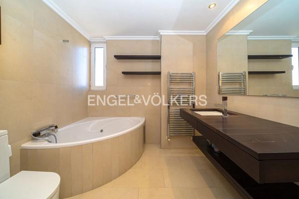 Piso en avenida de Europa, 17