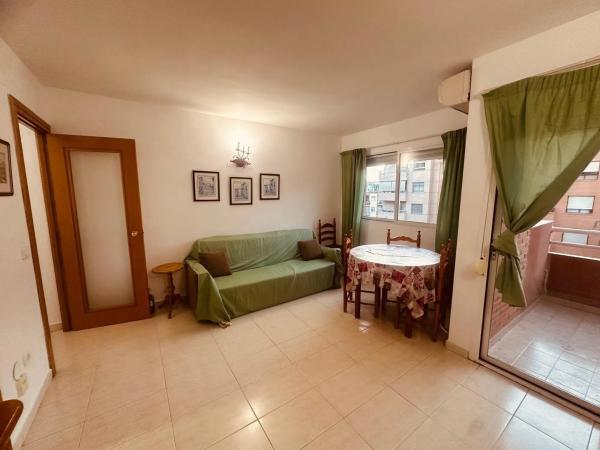 Piso en avenida Beniardá