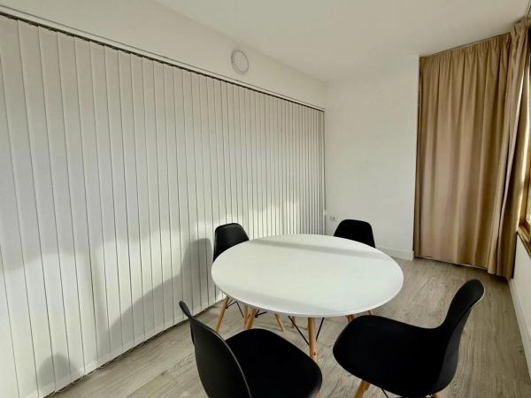 Estudio en avenida Juan Fuster Zaragoza