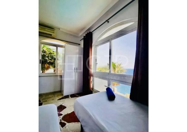 Casa independiente en calle Taywan