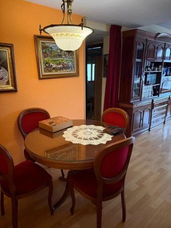 Piso en avenida Beniardá, 2