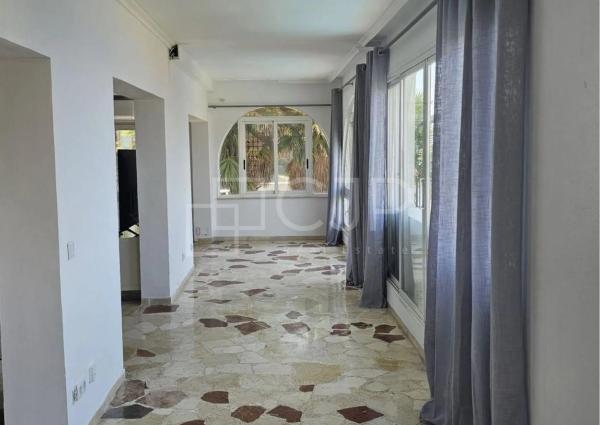 Casa independiente en calle Taywan