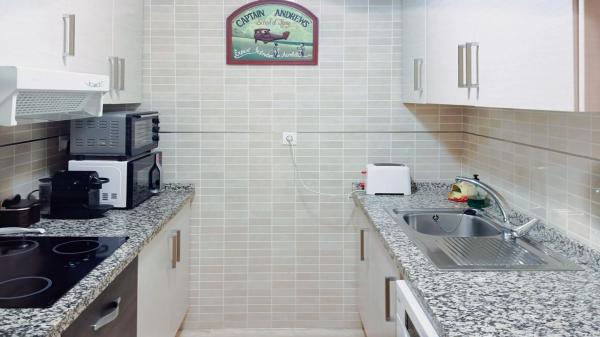 Piso en calle Presidente Adolfo Suárez, 18