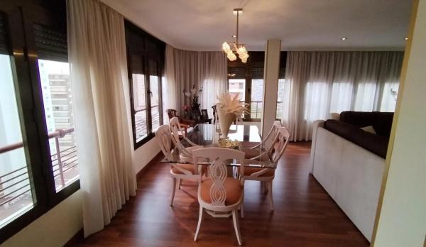 Ático en avenida de Madrid