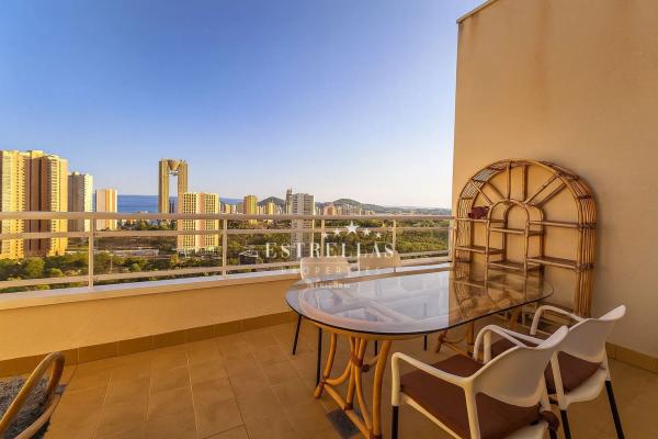 Ático en Pueblo Poniente