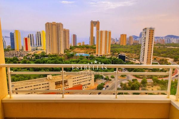 Ático en Pueblo Poniente