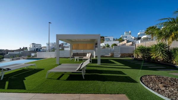 Casa independiente en calle Càceres, 5