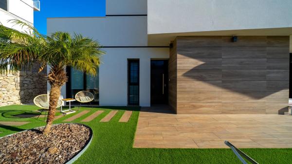 Casa independiente en calle Càceres, 5