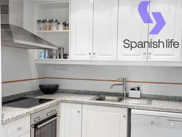 Chalet adosado en calle Atenas