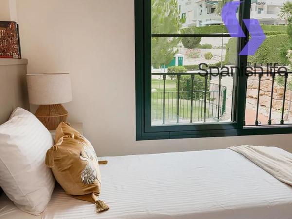 Chalet adosado en calle Atenas