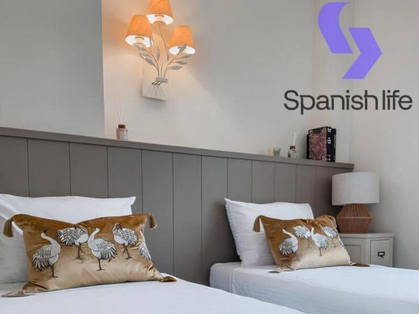 Chalet adosado en calle Atenas