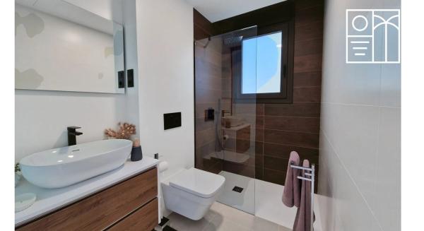 Casa independiente en avenida Sevilla, 27