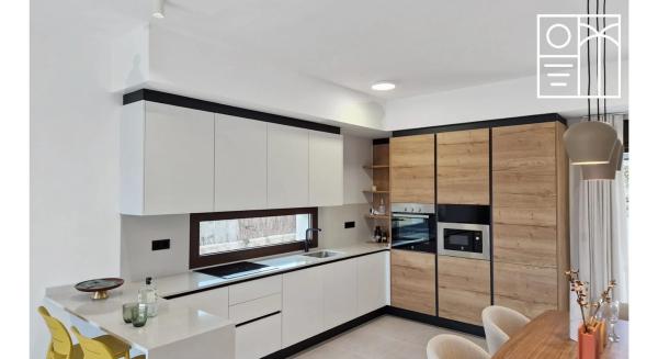 Casa independiente en avenida Sevilla, 27