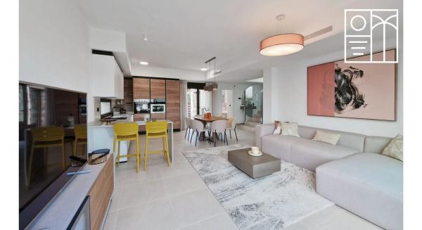 Casa independiente en avenida Sevilla, 27