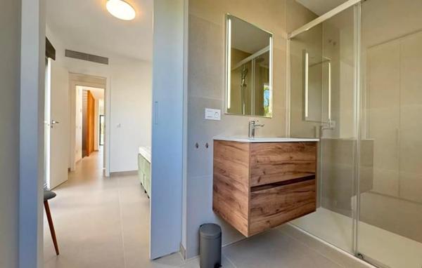 Chalet en calle Praga