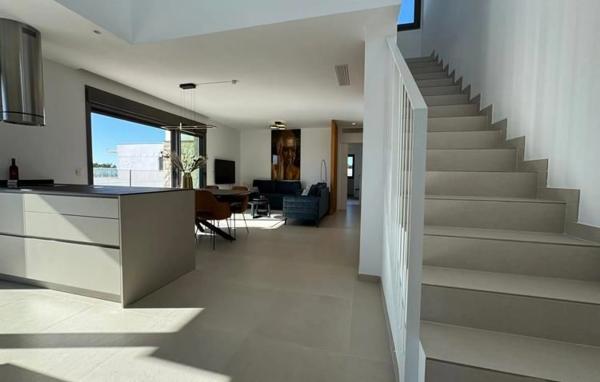 Chalet en calle Praga