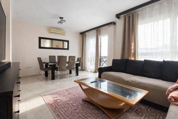 Chalet adosado en avenida Serra D'Aitana, 18