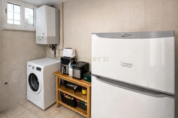 Chalet adosado en avenida Serra D'Aitana, 18