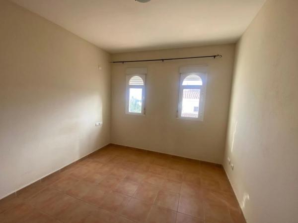 Chalet adosado en calle Serra del Cabeçó d'Or, 27