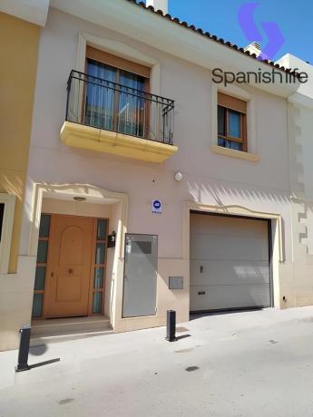 Chalet adosado en calle la Fonteta