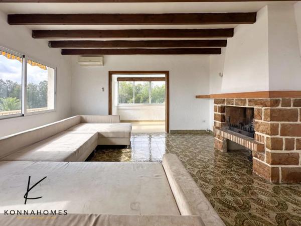 Casa independiente en calle Serra del Ferrer