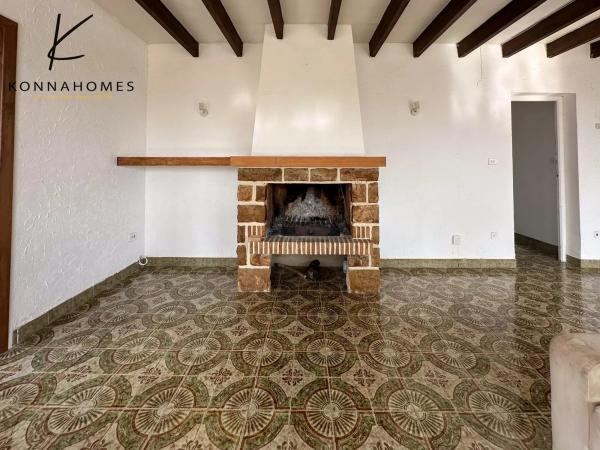 Casa independiente en calle Serra del Ferrer