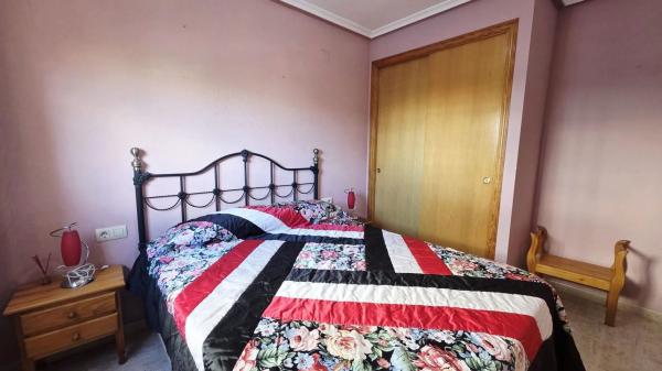 Piso en avenida Riu Torres