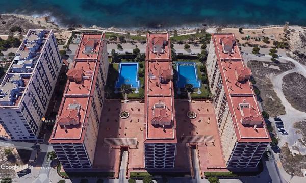 Piso en avenida Riu Torres