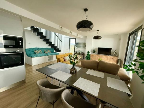 Dúplex en calle Edeta