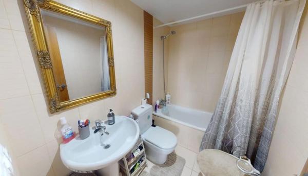 Piso en avenida Rosa dels Vents