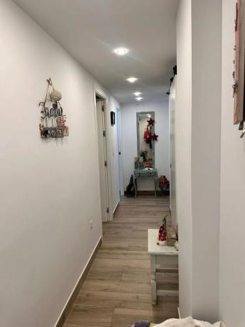 Piso en avenida Mestral, 4