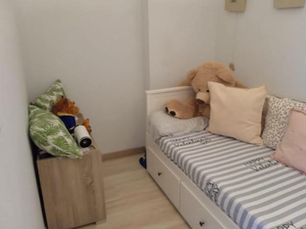 Piso en avenida Riu Torres