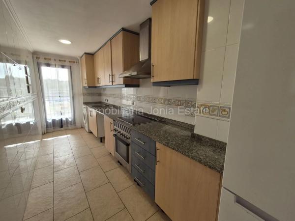 Piso en calle Guadalest